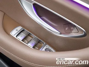 Mercedes-Benz E-Class, 2023 — миниатюра 11