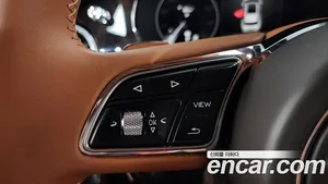 Bentley Bentayga, 2022 — миниатюра 21