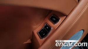 Bentley Bentayga, 2022 — миниатюра 28