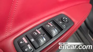 Maserati Quattroporte, 2021 — миниатюра 29