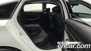 Honda Accord, 2018 — миниатюра 17