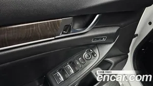 Honda Accord, 2018 — миниатюра 27