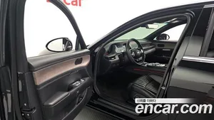 Genesis G90, 2022 — миниатюра 10