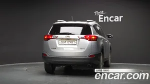 Toyota RAV4, 2015 — миниатюра 4