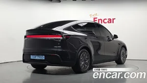Tesla Model Y, 2026 — миниатюра 1