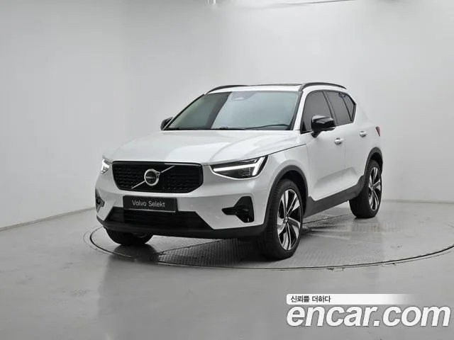Volvo XC40, 2026 — фото автомобиля из Кореи