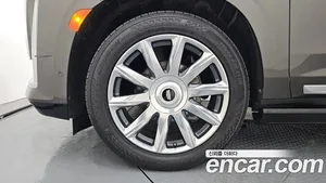 Cadillac Escalade, 2021 — миниатюра 5