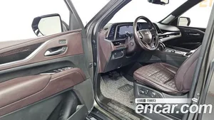 Cadillac Escalade, 2021 — миниатюра 13