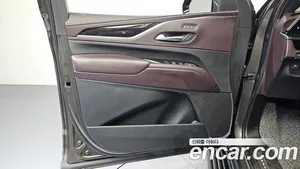 Cadillac Escalade, 2021 — миниатюра 14