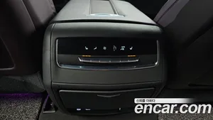 Cadillac Escalade, 2021 — миниатюра 31
