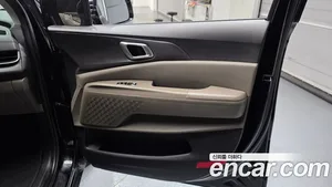 Kia Carnival, 2024 — миниатюра 15