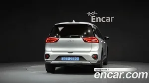 Kia Niro, 2022 — миниатюра 4
