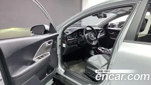 Kia Niro, 2022 — миниатюра 13