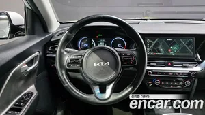 Kia Niro, 2022 — миниатюра 19