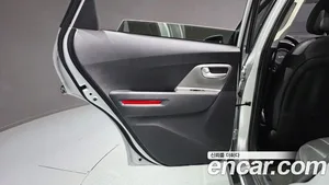 Kia Niro, 2022 — миниатюра 15
