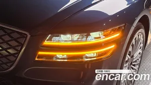 Genesis G80, 2022 — миниатюра 8