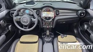 Mini Cooper Convertible, 2023 — миниатюра 10