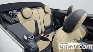Mini Cooper Convertible, 2023 — миниатюра 16