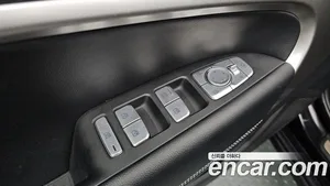 Genesis G70, 2020 — миниатюра 23