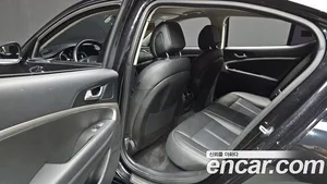 Genesis G70, 2020 — миниатюра 16