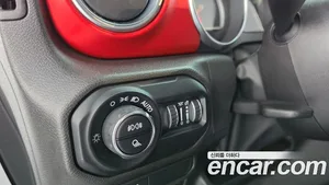 Jeep Gladiator, 2023 — миниатюра 25