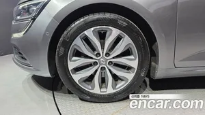 Renault SM6, 2017 — миниатюра 4