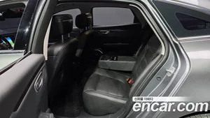 Renault SM6, 2017 — миниатюра 15