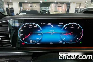 Mercedes-Benz GLE-Class, 2023 — миниатюра 8