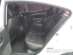 Hyundai Avante, 2016 — миниатюра 12