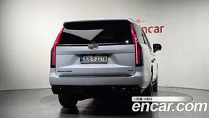 Cadillac Escalade, 2023 — миниатюра 4