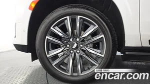 Cadillac Escalade, 2023 — миниатюра 5