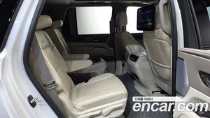 Cadillac Escalade, 2023 — миниатюра 17