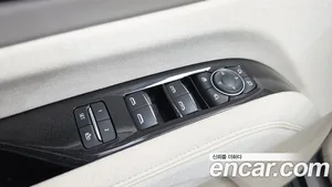 Cadillac Escalade, 2023 — миниатюра 38