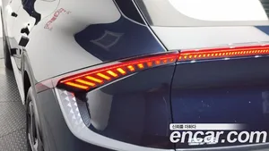 Kia EV6, 2022 — миниатюра 8
