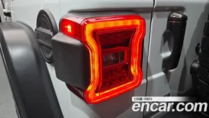Jeep Wrangler, 2025 — миниатюра 9
