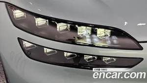Genesis GV60, 2021 — миниатюра 8