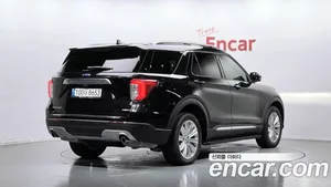 Ford Explorer, 2022 — миниатюра 2