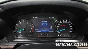 Ford Explorer, 2022 — миниатюра 8