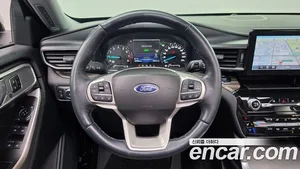 Ford Explorer, 2022 — миниатюра 13