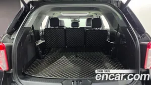 Ford Explorer, 2022 — миниатюра 17