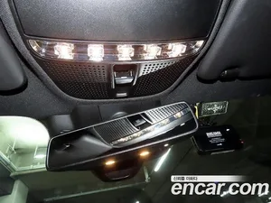 Mercedes-Benz E-Class, 2017 — миниатюра 17
