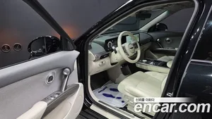 Genesis GV60, 2022 — миниатюра 12