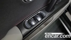 Genesis GV60, 2022 — миниатюра 29