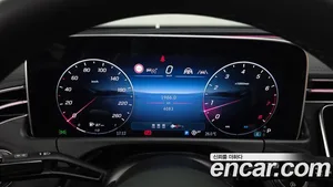 Mercedes-Benz E-Class, 2025 — миниатюра 11