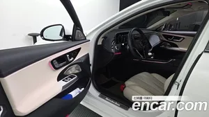 Mercedes-Benz E-Class, 2025 — миниатюра 13