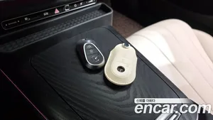 Mercedes-Benz E-Class, 2025 — миниатюра 23