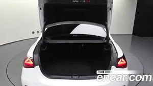 Mercedes-Benz E-Class, 2025 — миниатюра 26