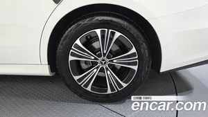 Mercedes-Benz E-Class, 2025 — миниатюра 7