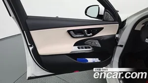 Mercedes-Benz E-Class, 2025 — миниатюра 14