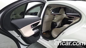 Mercedes-Benz E-Class, 2025 — миниатюра 16